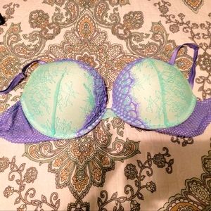 NWOT Victoria secret Bombshell Plunge 34DD